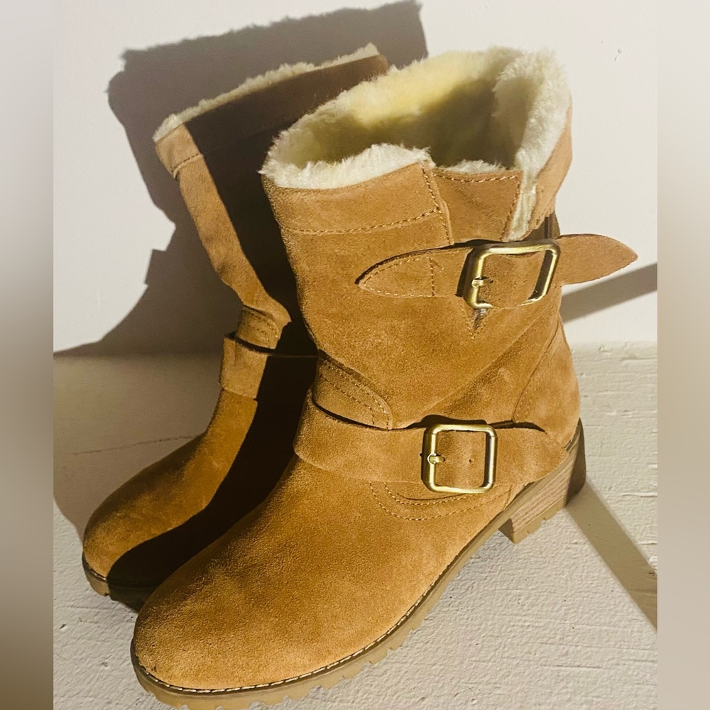 Suede Furlined boots Nutmeg